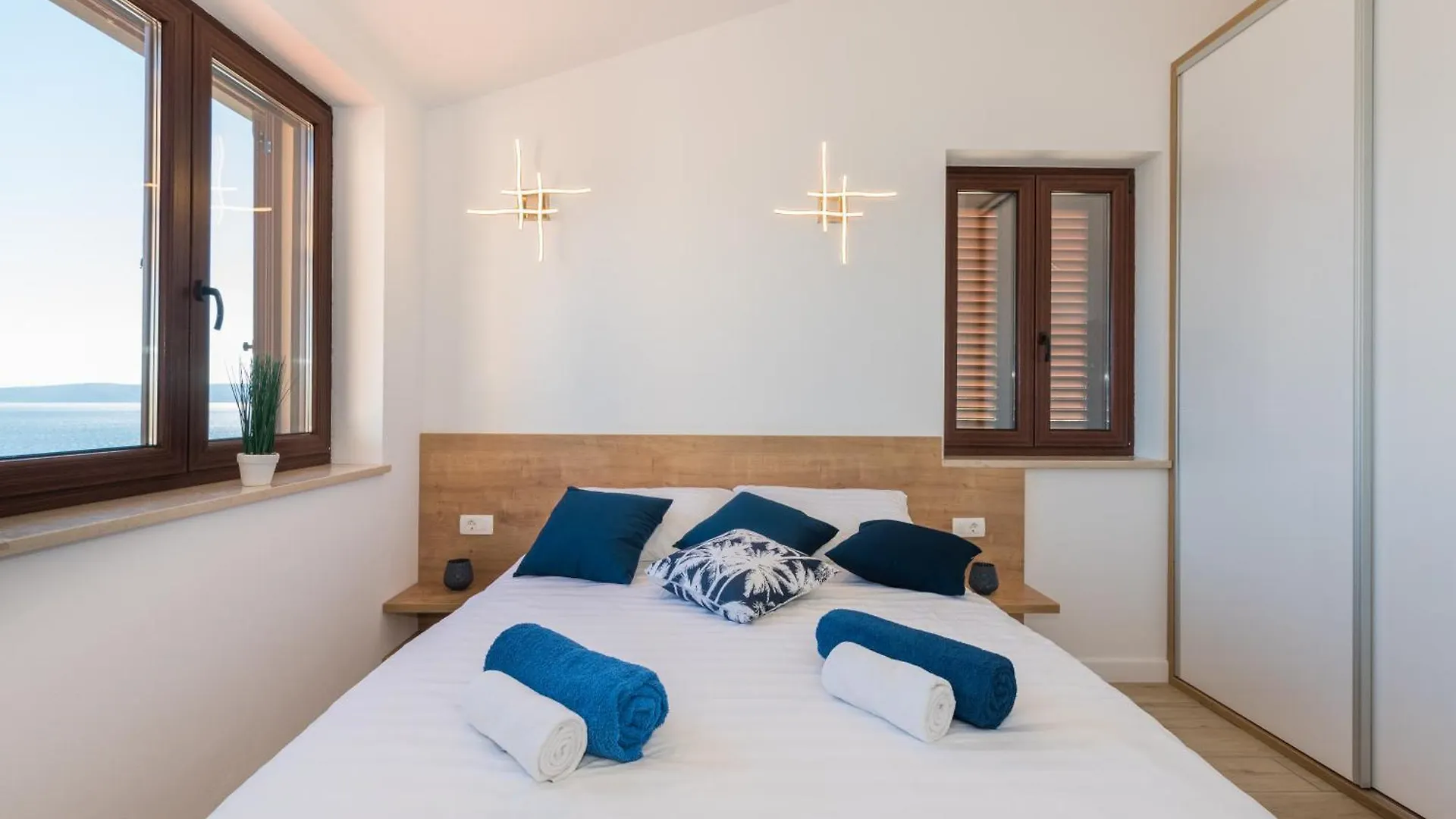 Vila Girasole Fewo - Appartment Ravni