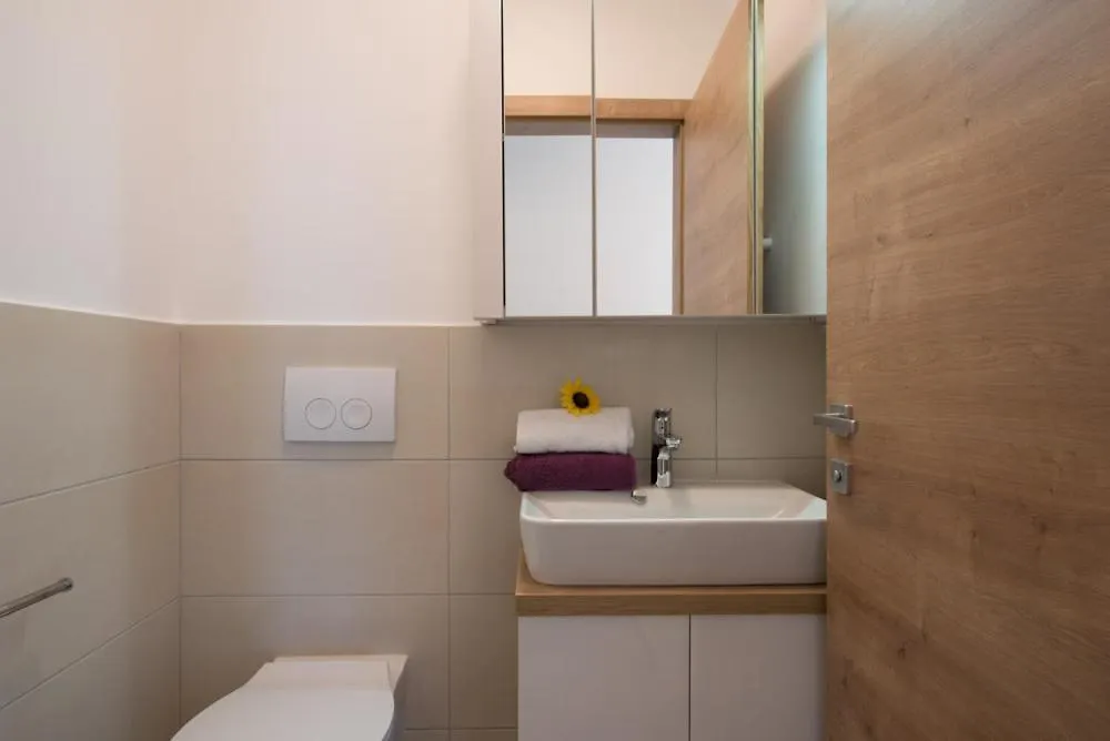 Vila Girasole Fewo - Appartment Ravni Holiday home